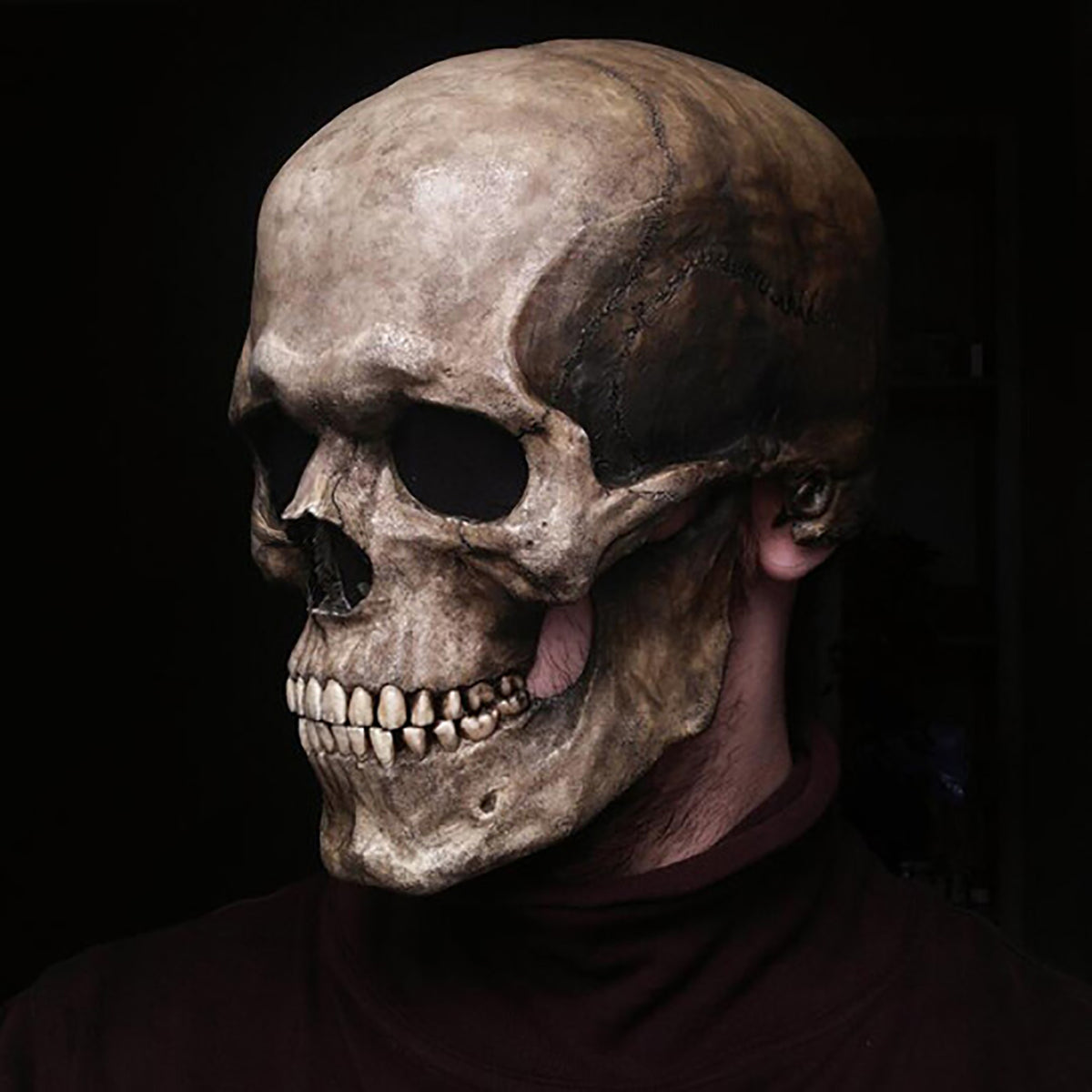 Máscara de Calavera con Boca Móvil – Halloween, Colores y Packs — vista del producto 3