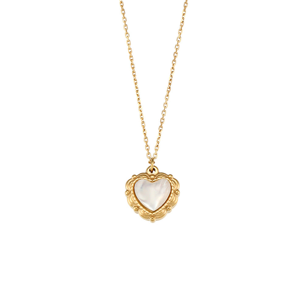 Collar de Corazón de Concha – Acero Inoxidable con Baño de Oro 18K · Dorado