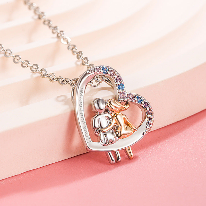 Collar de Corazón con Strass de Colores – San Valentín · fotografía de detalle 2