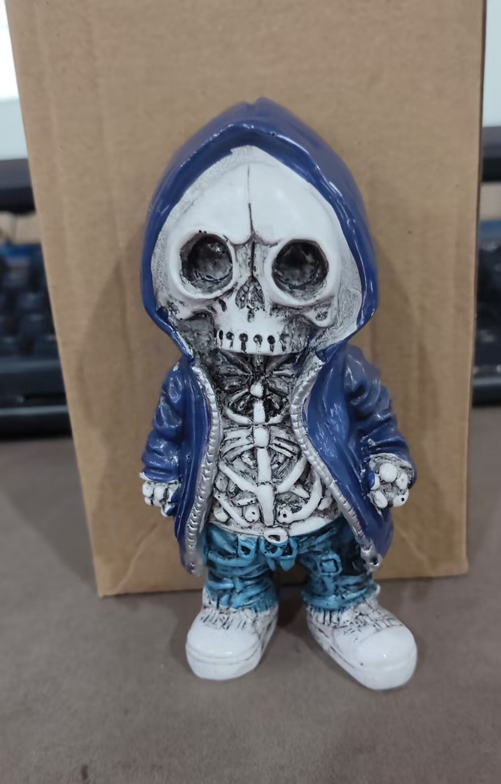 Figuras de Esqueleto Decorativas – 4 Modelos · Capucha azul