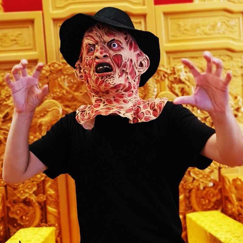 Máscaras de Terror para Halloween – 19 Diseños · Zombie con sombrero negro