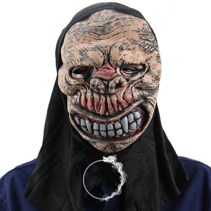 Máscaras de Terror para Halloween – 19 Diseños · Sonrisa dentada con capucha