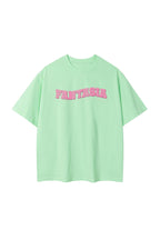 Camiseta Oversize con Estampado Gráfico · Verde claro